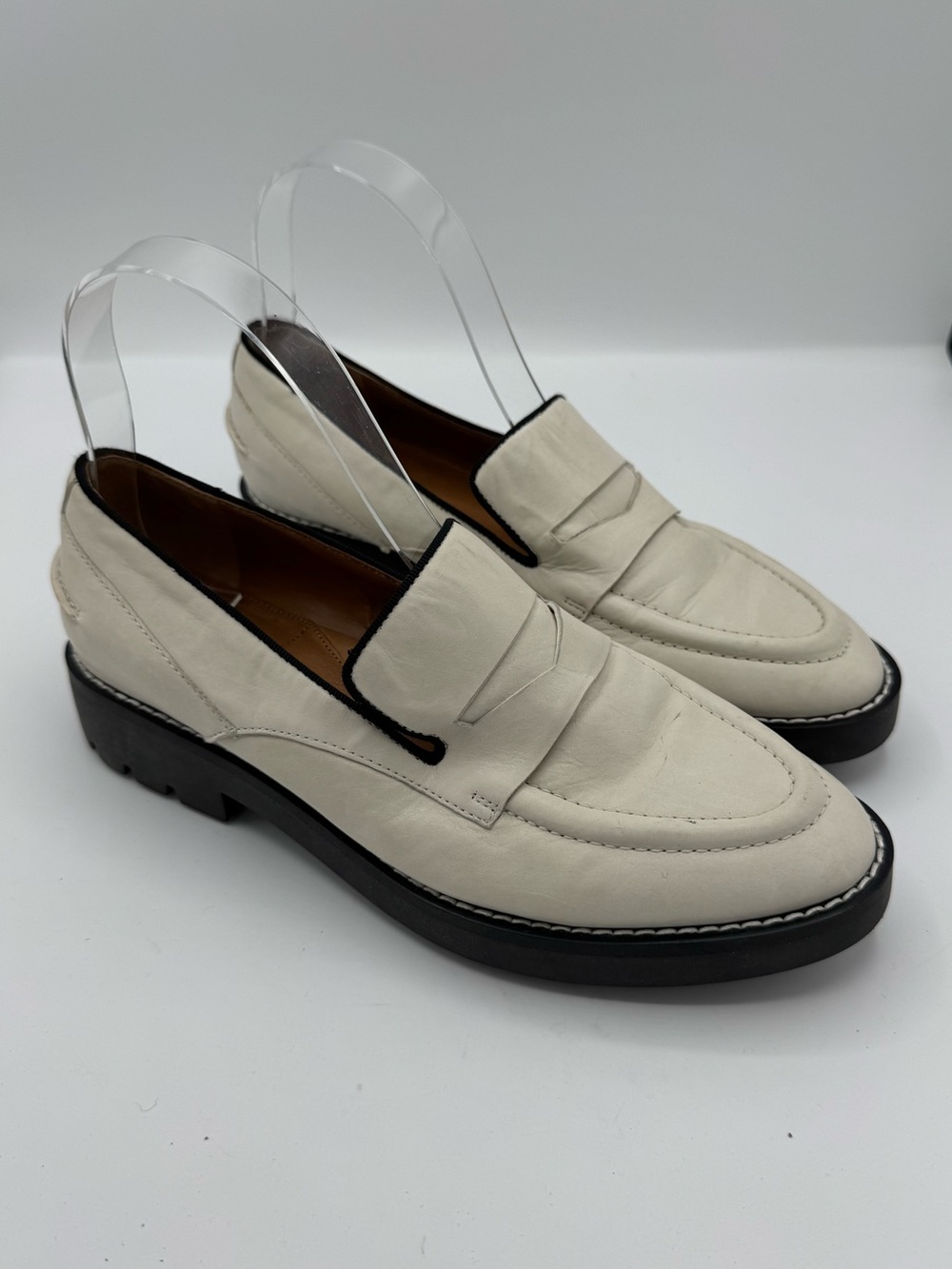 SARTO Franco Sarto Tivoli White Leather Loafer size 6.5 Anthropologie work prepp